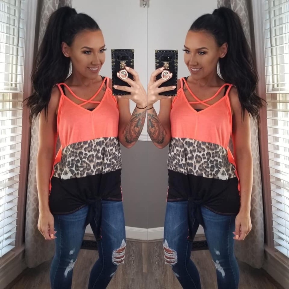 NWT Color block tank